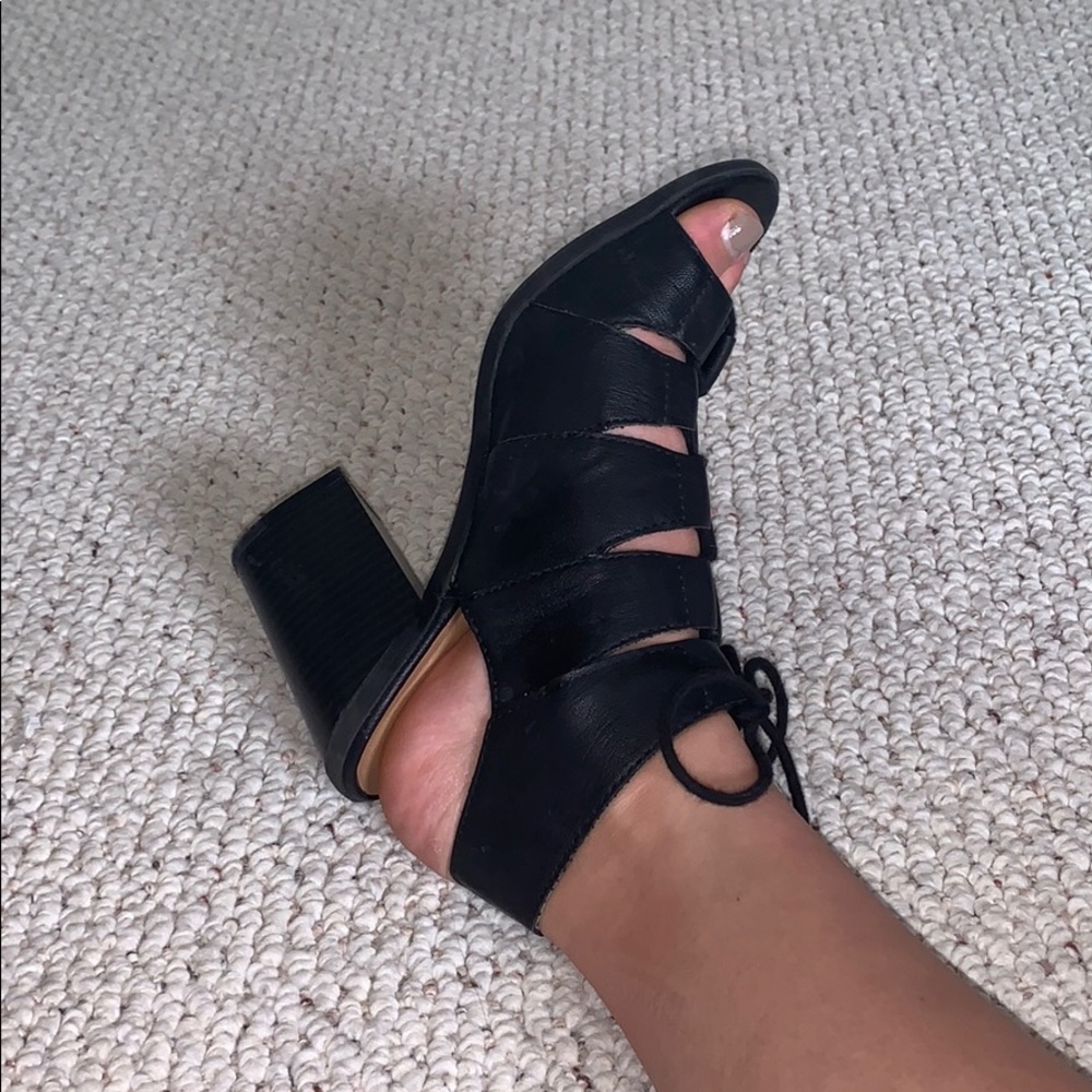 Black lace-up chunky heel